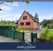 Gepflegtes Einfamilienhaus mit Vollkeller und Nebengebäude mit Garage für zwei Fahrzeuge - Hamburg / Rahlstedt
