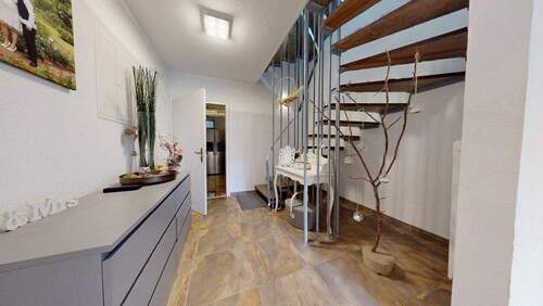 Bild 3 - 7 Zimmer Einfamilienhaus in Pirmasens