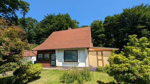 Ansicht von der Straße - 3 Zimmer Einfamilienhaus zum Kaufen in Brackel