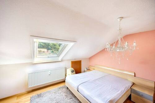Schlafzimmer - 2 Zimmer Etagenwohnung zum Kaufen in Ludwigsburg