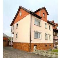 Charmantes Einfamilienhaus mit großem Garten, Doppelgarage ! - Heringen (Werra) / Widdershausen