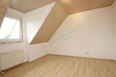 SCHLAFZIMMER ANSICHT 2 - 