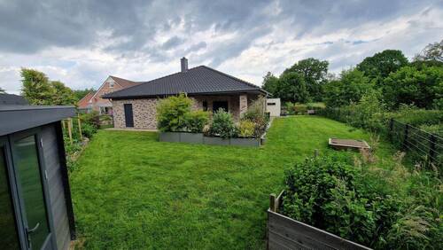 Haus, Garten, Terrasse, Natur - 