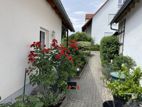 Bild2 - 5 Zimmer Etagenwohnung zur Miete in Möhrendorf