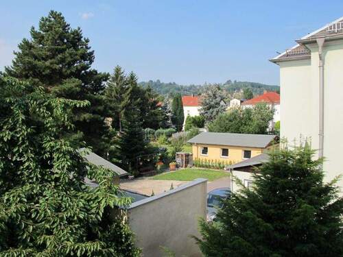 Blick vom Bad - Etagenwohnung mit 61,00 m² in Dresden zur Miete