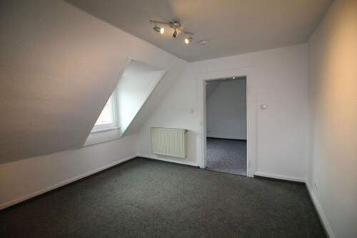 4. Schlafzimmer 2.OG - 