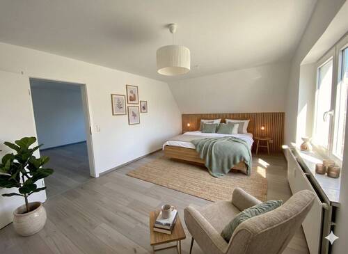 Schlafzimmer möbliert_KI - 