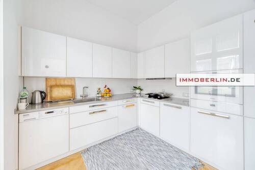 3 - 3 Zimmer Etagenwohnung in Berlin