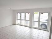 Wohnzimmer (eigener Eingang) - Lichtdurchflutete, moderne 1,5-Zimmer-Wohnung mit eigenem Eingang in Wächtersbach