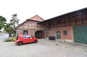 Ansicht Eingangsseite Wohnung 2 - Mehrfamilienhaus, Wohnhaus mit 200,00 m² in Oetzen zum Kaufen