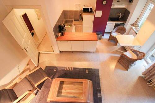 Wohnzimmer - 2 Zimmer Etagenwohnung zum Kaufen in Berlin