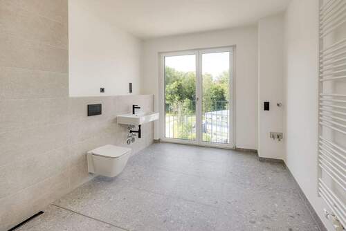 großes Tageslicht-Bad - 