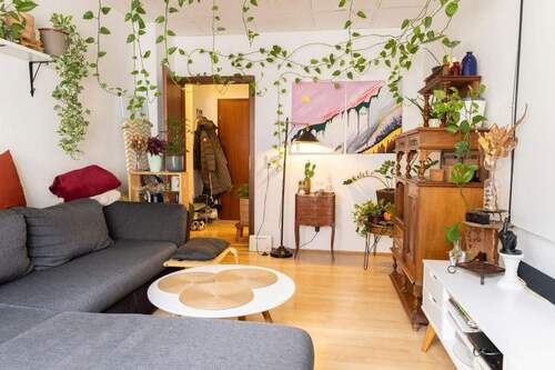 Wohnzimmer - Etagenwohnung mit 43,50 m&sup2; in Karlsruhe zum Kaufen