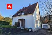 Außenansicht - Einfamilienhaus am Stadtrand mit großem Garten und Naturblick