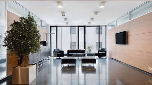 Wartebereich & Flur - 