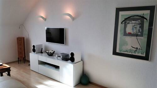 Wohnzimmer - Etagenwohnung mit 70,00 m&sup2; in München zum Kaufen
