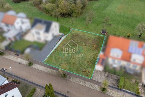 Bild 1 - Wohnen mit Blick ins Grüne - 660 m² Grundstück in Feldrandlage