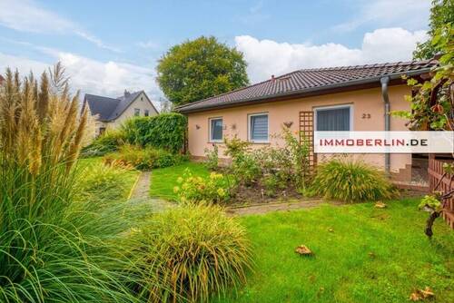 1 - 3 Zimmer Bungalow zum Kaufen in Blankenfelde