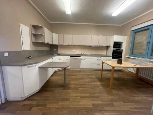 Küche komplett ausgestattet - 