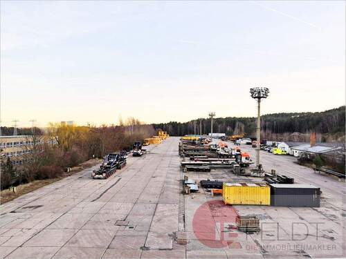 A001 - Gewerbeareal - Gewerbeareal mit bester Anbindung, Büro-, Hallen-, Gewerbeflächen + viel Platz für Ihr Neubauprojekt