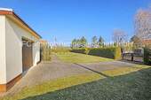 Grundstück mit Garage und Zufahrt - 