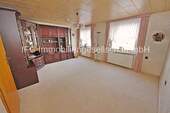 Wohnzimmer im EG - 