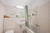 Modernisiertes Badezimmer - 