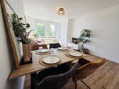Wohn- und Esszimmer - 