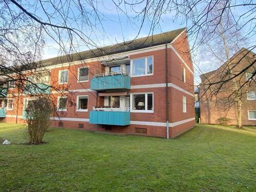 Hausansicht - Helle 3-Zimmer Wohnung in ruhiger Lage!