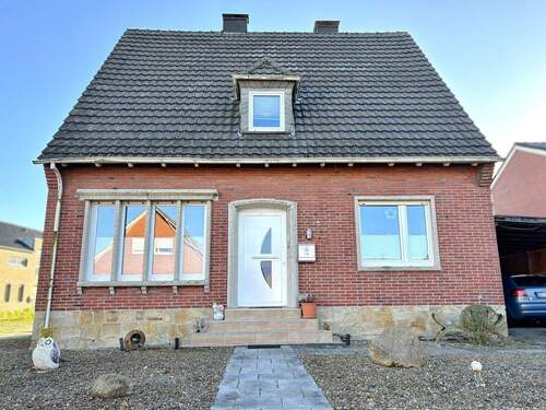 Hausansicht vorne - Freistehendes Einfamilienhaus mit Potential in Steinfurt-Borghorst