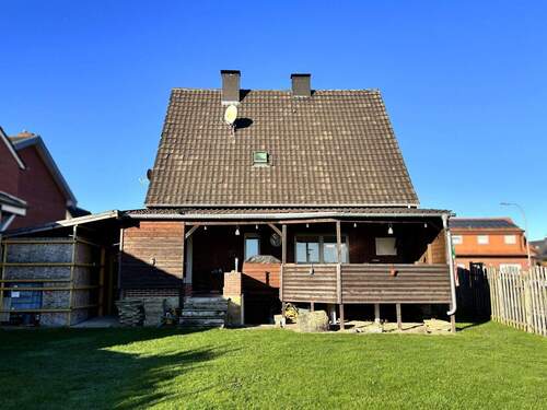 Hausansicht hinten - 