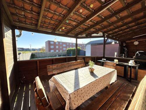 überdachte Terrasse - 