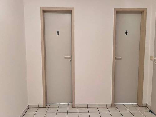 Toiletten (2) - 