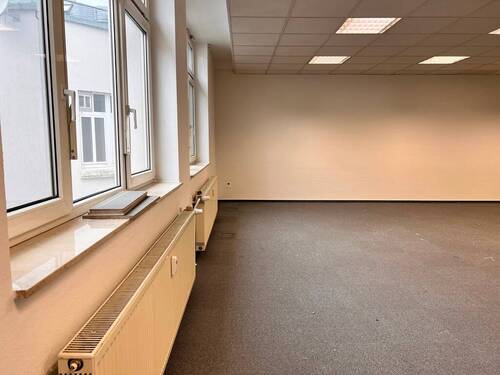 Büro (12) - Halle in Plauen zur Miete
