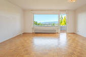 Wohnzimmer OG mit Balkon und Fernblick - 