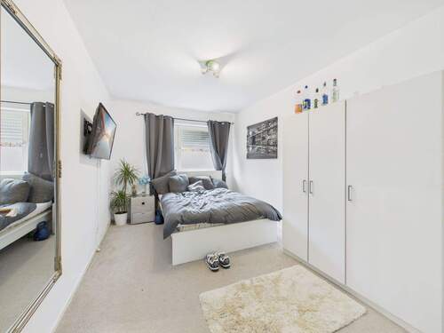 Schlafzimmer 2 - 
