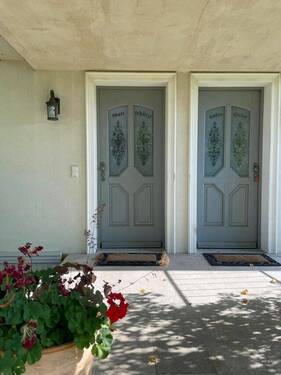 Eingänge - Mehrfamilienhaus, Wohnhaus mit 300,00 m² in Trebbin zum Kaufen