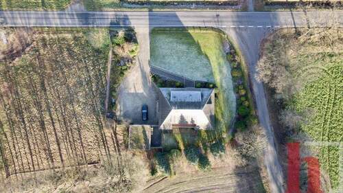 Drohnenaufnahme - Einfamilienhaus mit 226,60 m&sup2; in Lohne zum Kaufen