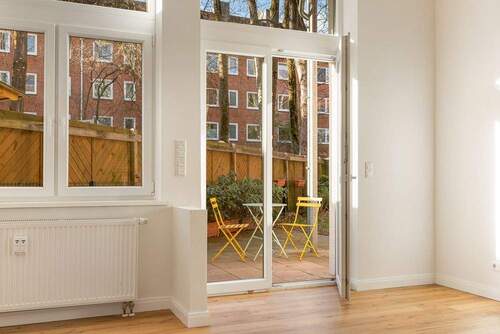 Zugang zu eigenem Garten - 3 Zimmer Terrassenwohnung in Hamburg