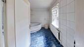 Reihenmittelhaus-Stendal-Bathroom-Defurnished.jpg - 