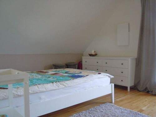 Schlafzimmer 2 (Einrichtungsbeispiel) - 