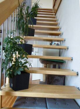 Treppe zur Galerie.JPG - 