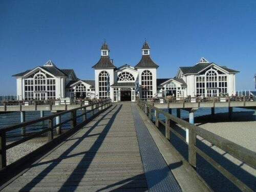 Seebrücke mit Kaiserpavillion - Grundstück zum Kaufen in Sellin