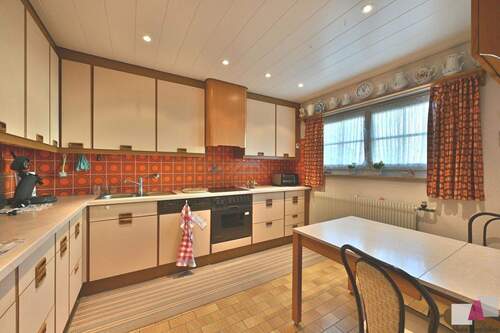 Küche EG - 6 Zimmer Reihenmittelhaus zum Kaufen in Weil am Rhein