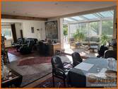 Bild 1 - Großzügiges Wohlfühlzuhause: Großzügige Räume mit Kamin, hellem Wintergarten und sonnigem Terasse!