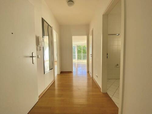 Flur - 2 Zimmer Etagenwohnung in Frankfurt