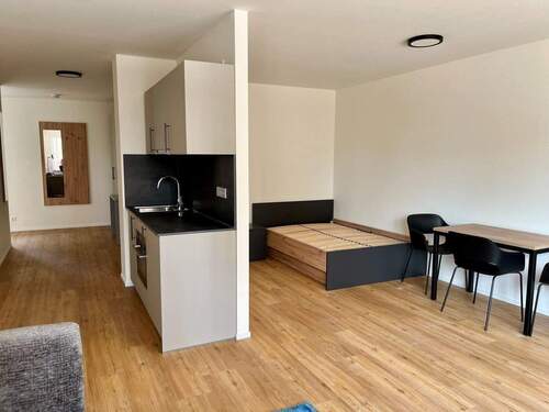Wohnbereich - 1 Zimmer Etagenwohnung zur Miete in Nürnberg