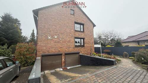 Tiefgaragen - Mehrfamilienhaus, Wohnhaus zum Kaufen in Wunstorf