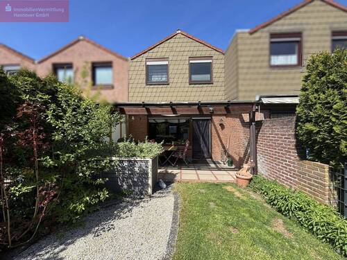 Rückansicht - Klein, fein, mein! - 259.000,00&nbsp;EUR Kaufpreis, ca.&nbsp; 85,00&nbsp;m&sup2;&nbsp;Wohnfl&auml;che