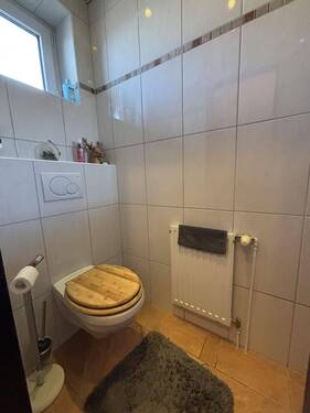 Gäste-WC - 4 Zimmer Reihenmittelhaus in Lehrte